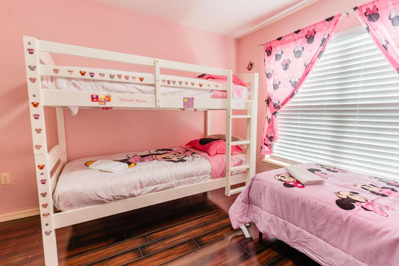 Home In Davenport Cheerful 4-Bedroom With Pool Zewnętrze zdjęcie