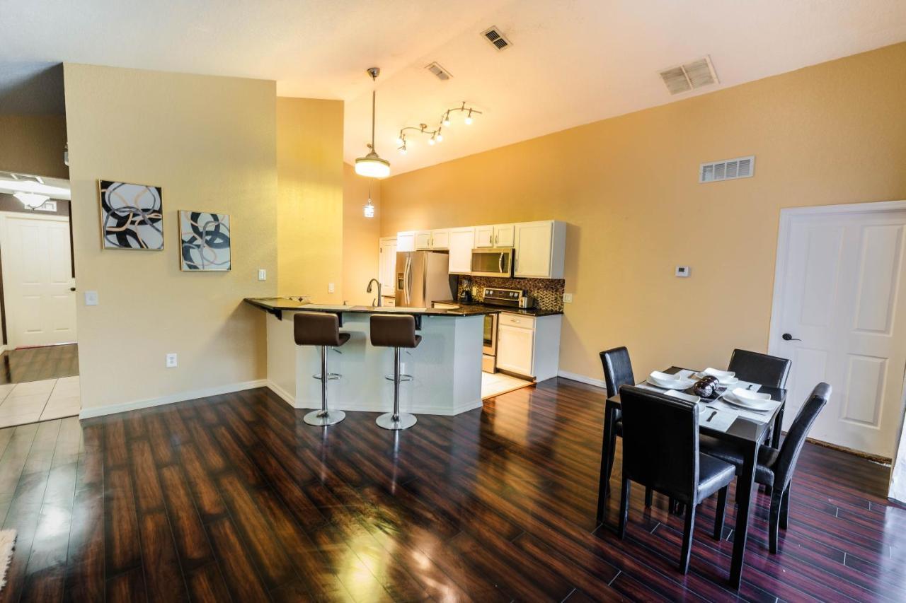 Home In Davenport Cheerful 4-Bedroom With Pool Zewnętrze zdjęcie